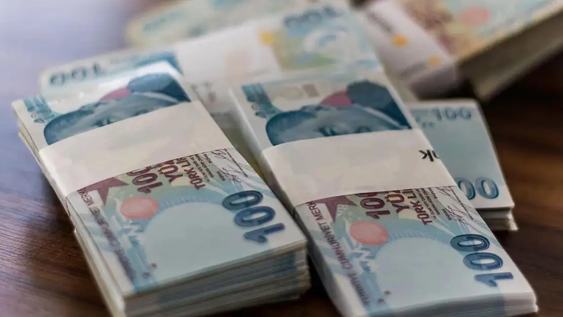 Bankalarda 32 günlük faizler değişti! İşte 100 200 ve 300 bin TL'nin faiz getirisi