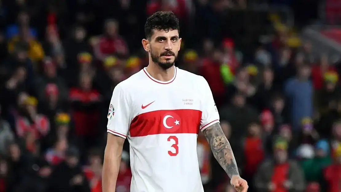 Samet Akaydın nerede hangi takımda oynuyor?