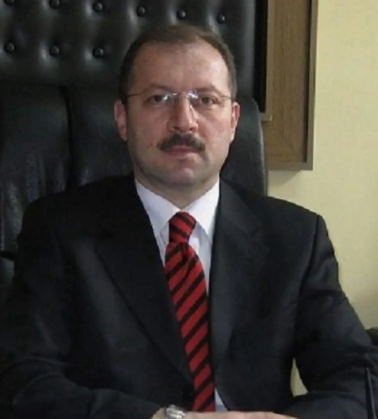 Eğitim Camiası Yasta: Okul Müdürü ve Müdür Yardımcısından Acı Haber