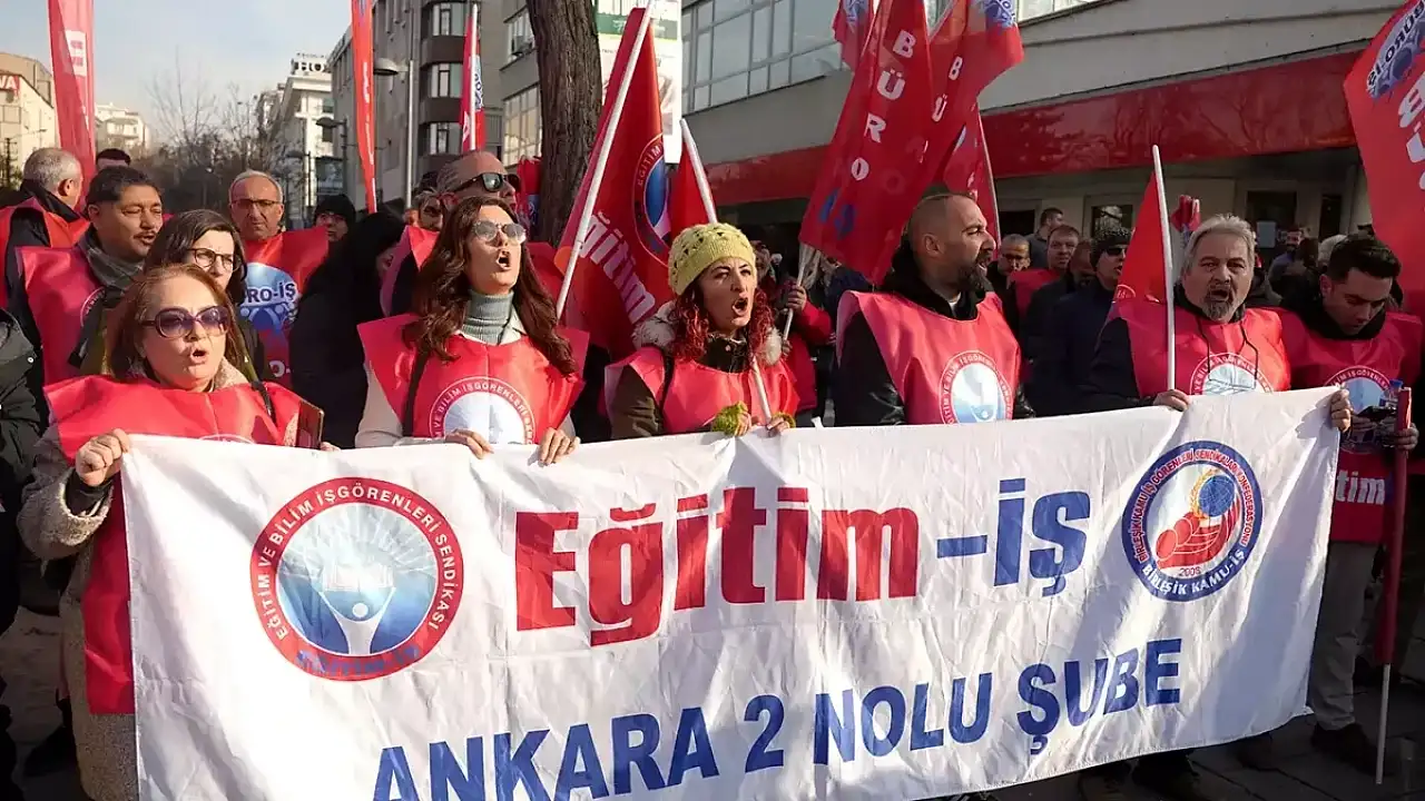 Birleşik Kamu-İş'ten Memur Maaşları İçin 7 Maddelik Talep Listesi