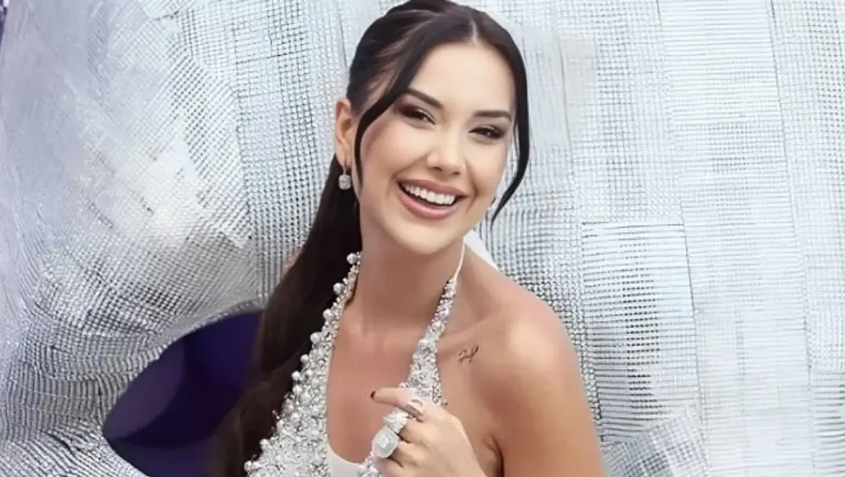 Kısmetse Olur yeni sunucusu Dilan Polat mı olacak?