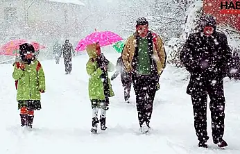 Meteoroloji'den 14 İle Sarı Kodlu Alarm: 5 Ocak'ta Okullar Tatil Edilecek mi?