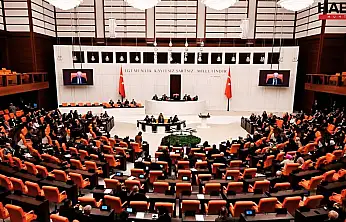 TBMM'de Bütçe Maratonu Kesintisiz Devam Ediyor: Hafta Sonu Kritik Bakanlıklar Masada!