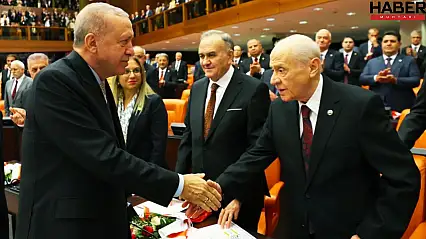 Yeni Torba Yasa Salı Günü TBMM'de: Ehliyet İptali, Aidat Sınırı ve Maaş Zammı Masada!