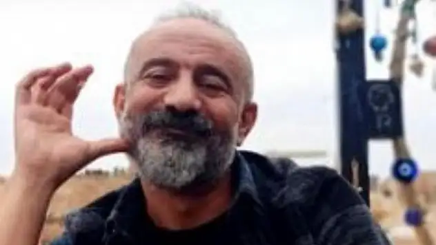 42 yaşındaki öğretmen evinde bulundu