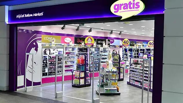 Gratis mağazaları saat kaçta açılıyor kaçta kapanıyor?