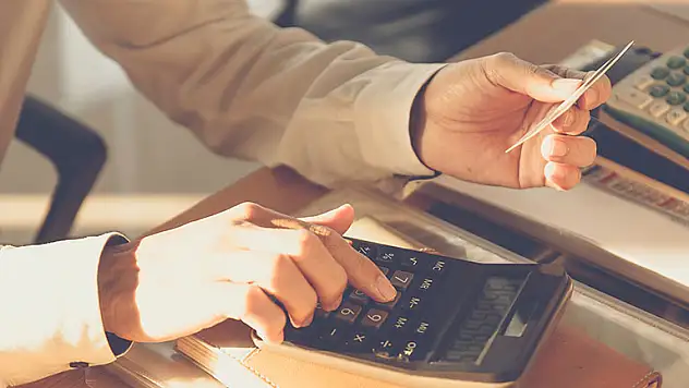 Kredi borcunu erken kapatmak isteyenler dikkat! Merkez Bankası açıkladı faizler tek kalemde silinecek