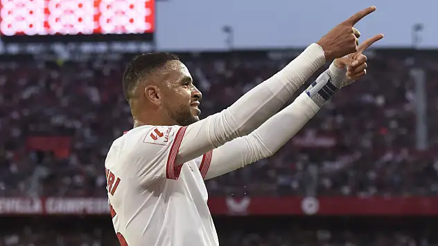 Youssef En-Nesyri 19,5 milyon euro bedelle Fenerbahçe'de