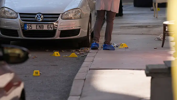 İzmir'de polis karakoluna saldırı gerçekleştirildi