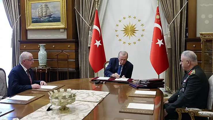 Yüksek Askeri Şura (YAŞ) kararları açıklandı