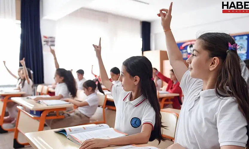 15 Nisan bugün okul var mı?